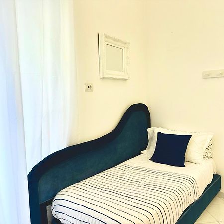 Casa Loren In The Heart Of ซอร์เรนโต ภายนอก รูปภาพ